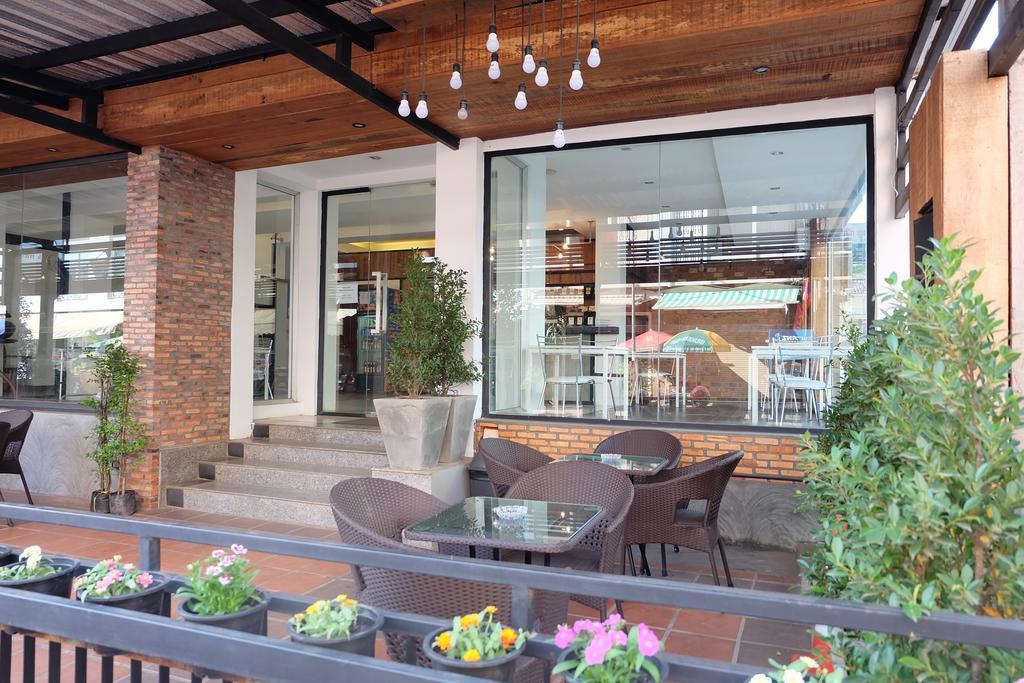 Lao Silk Hotel Ban Nongdouang Exterior photo