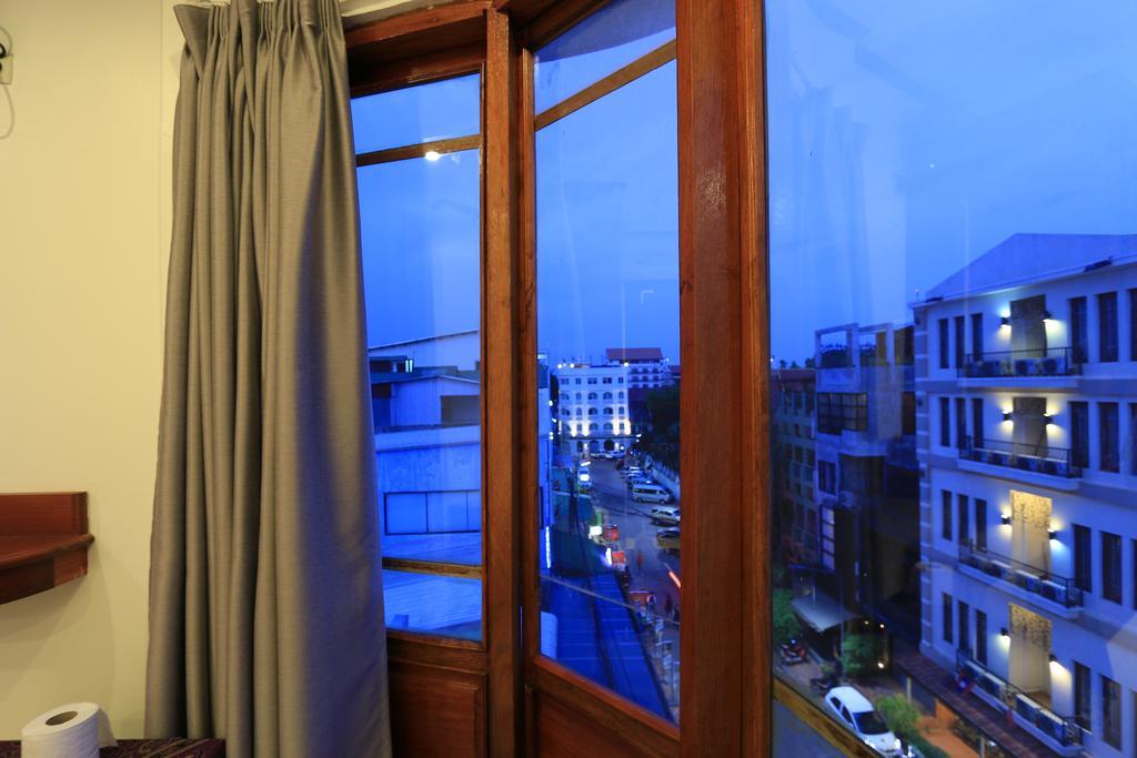 Lao Silk Hotel Ban Nongdouang Exterior photo