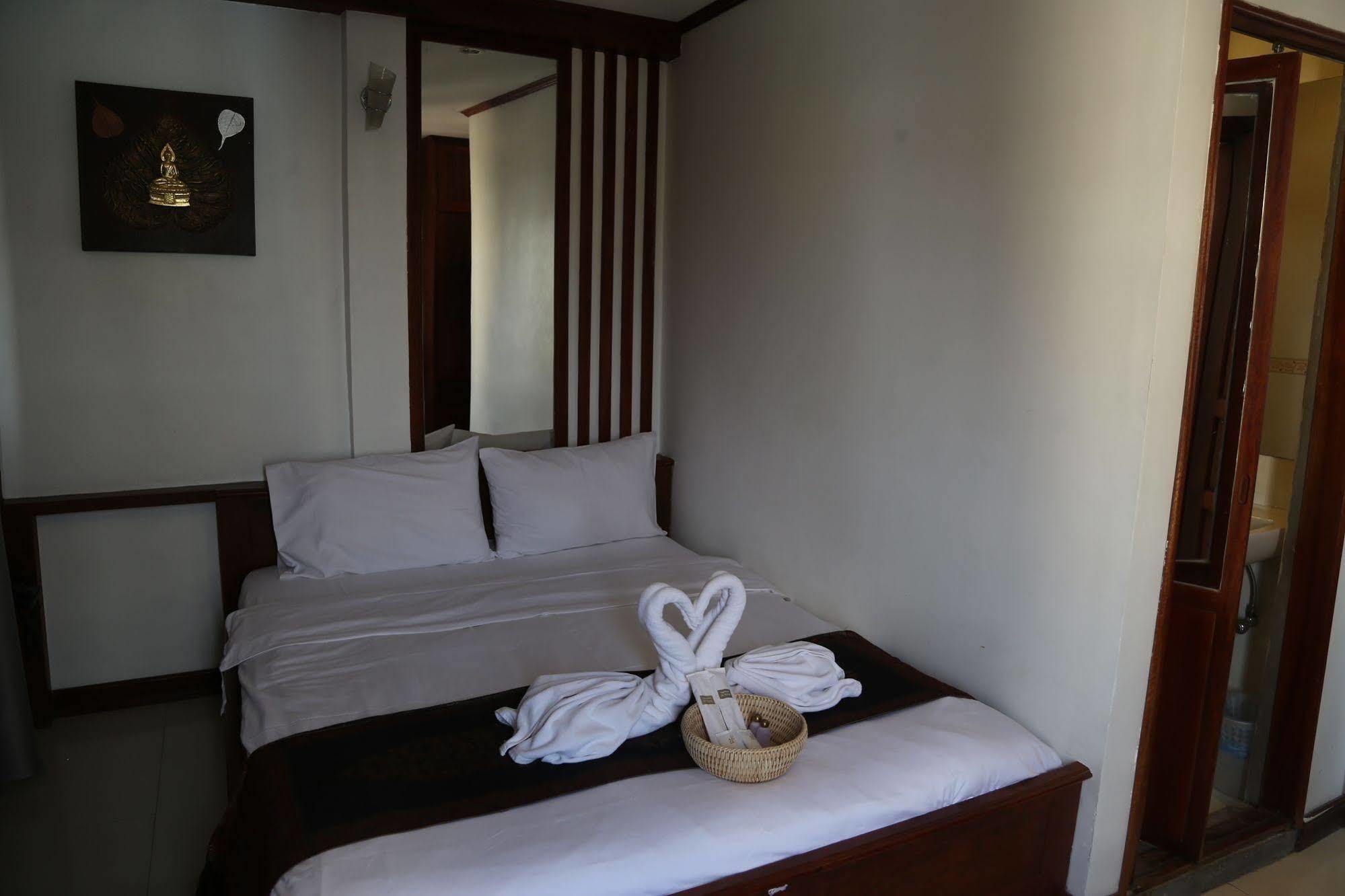 Lao Silk Hotel Ban Nongdouang Exterior photo