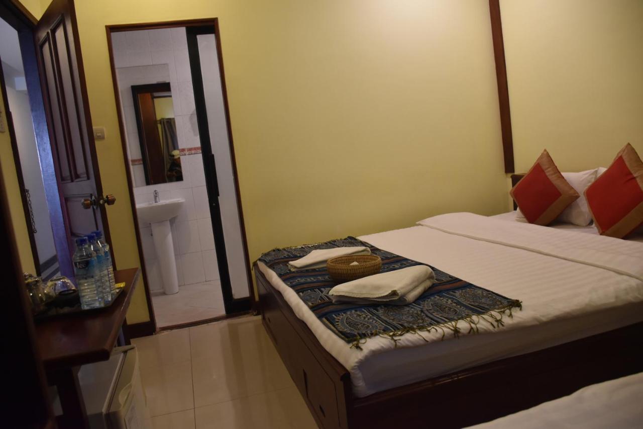 Lao Silk Hotel Ban Nongdouang Exterior photo
